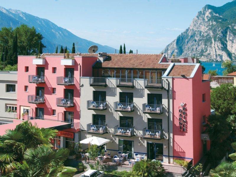Mylago Hotel Riva del Garda Kültér fotó